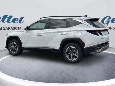 New 2025 Hyundai Tucson SEL image 4