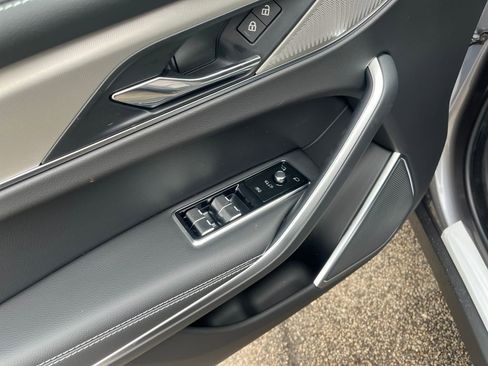 New 2026 Jaguar F-PACE R-Dynamic S image 11