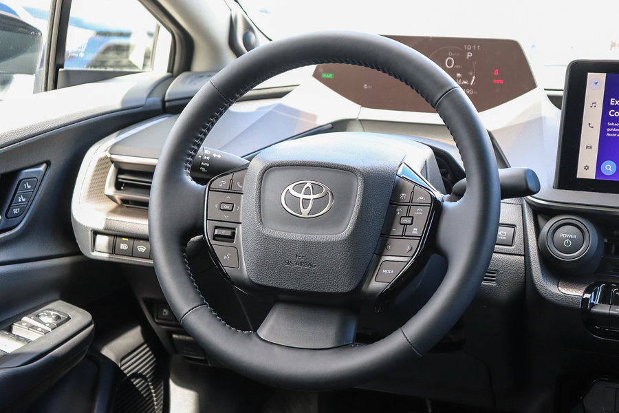 New 2027 Toyota Prius Limited w/ Limited Premium Package FWD image 15