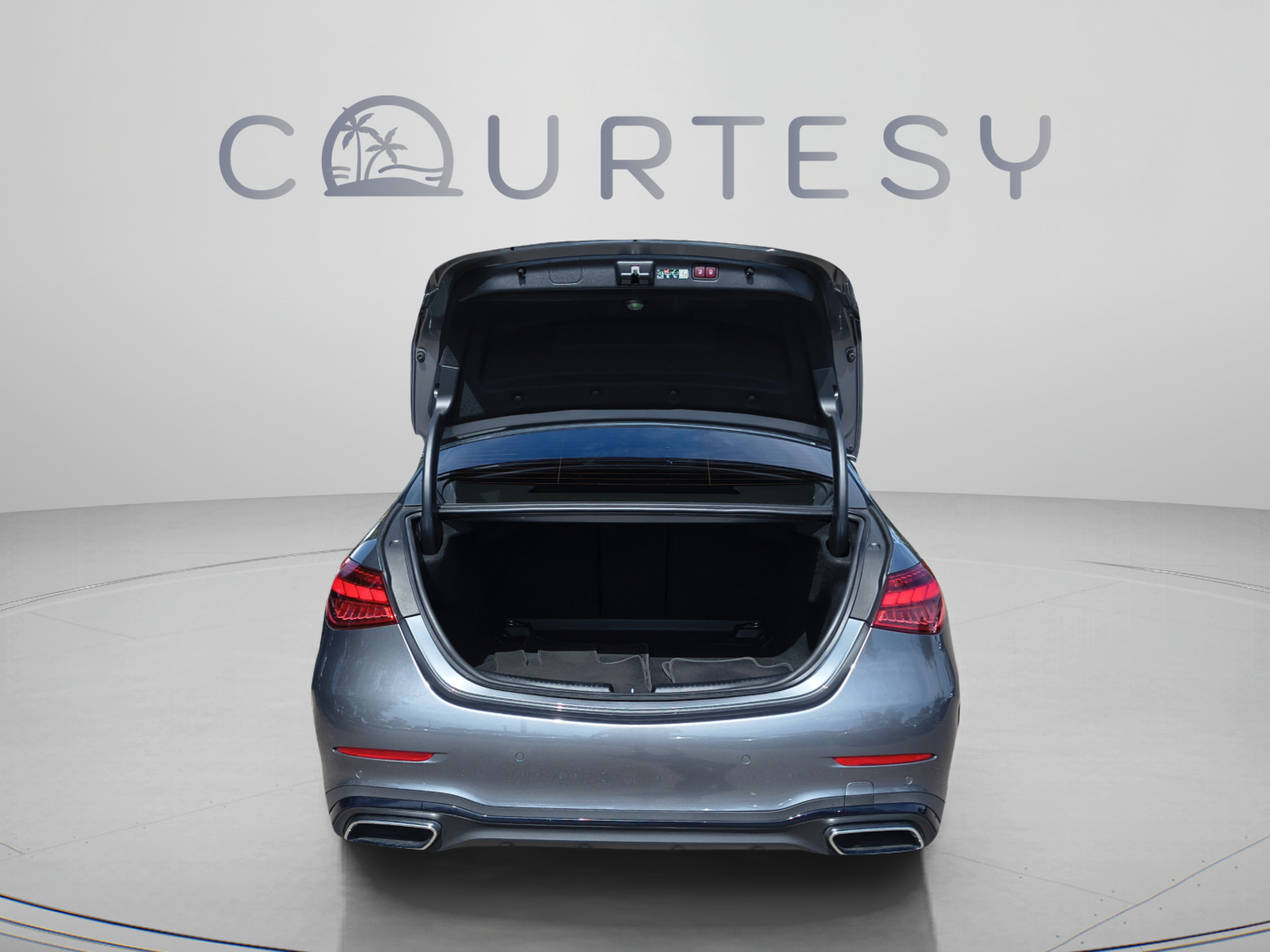 Used 2024 Mercedes-Benz C 300 4MATIC Sedan image 9