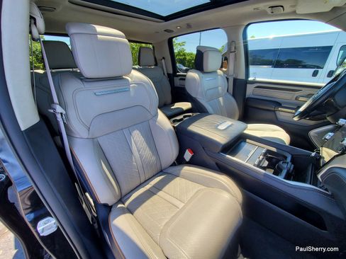 Used 2025 RAM 1500 Tungsten w/ Off Road Group AWD/4WD image 27