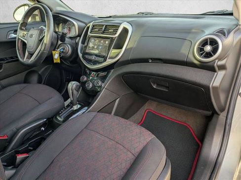 Used 2019 Chevrolet Sonic LT image 20
