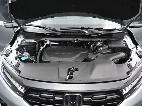 New 2026 Honda Odyssey Elite image 11