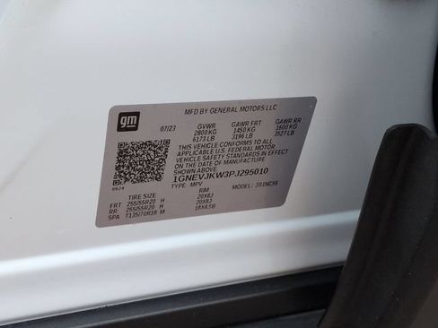 Used 2023 Chevrolet Traverse RS w/ LPO, Floor Liner Package AWD/4WD image 37