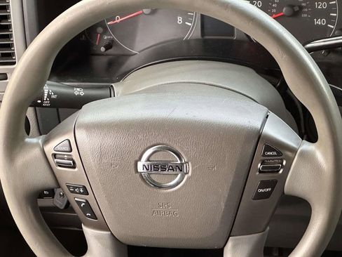 Used 2019 Nissan NV 2500 SV RWD image 20
