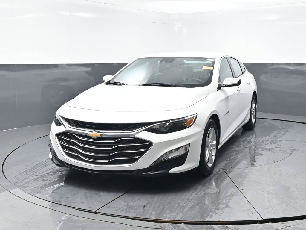 Used 2024 Chevrolet Malibu LT FWD image 7