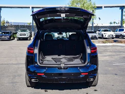 Used 2024 Chevrolet Blazer RS w/ Driver Confidence II Package image 30