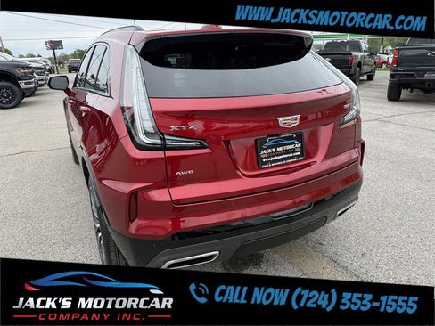 Used 2024 Cadillac XT4 Sport AWD/4WD image 11