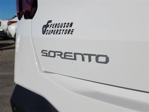 New 2026 Kia Sorento S image 6