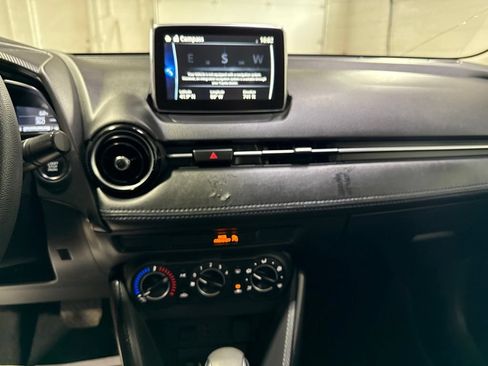 Used 2017 Toyota Yaris iA FWD image 14