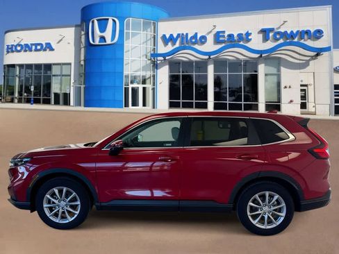 Certified 2026 Honda CR-V EX image 5