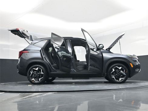 New 2026 Kia Seltos S image 29