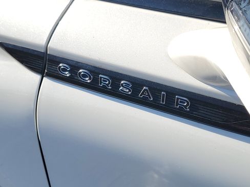 New 2025 Lincoln Corsair Reserve w/ Equipment Group 202A image 7