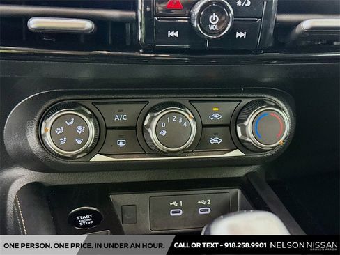 Certified 2025 Nissan Kicks SV image 14