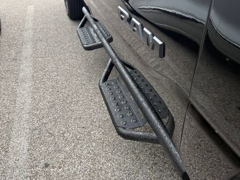 Used 2022 RAM 1500 Lone Star RWD image 4