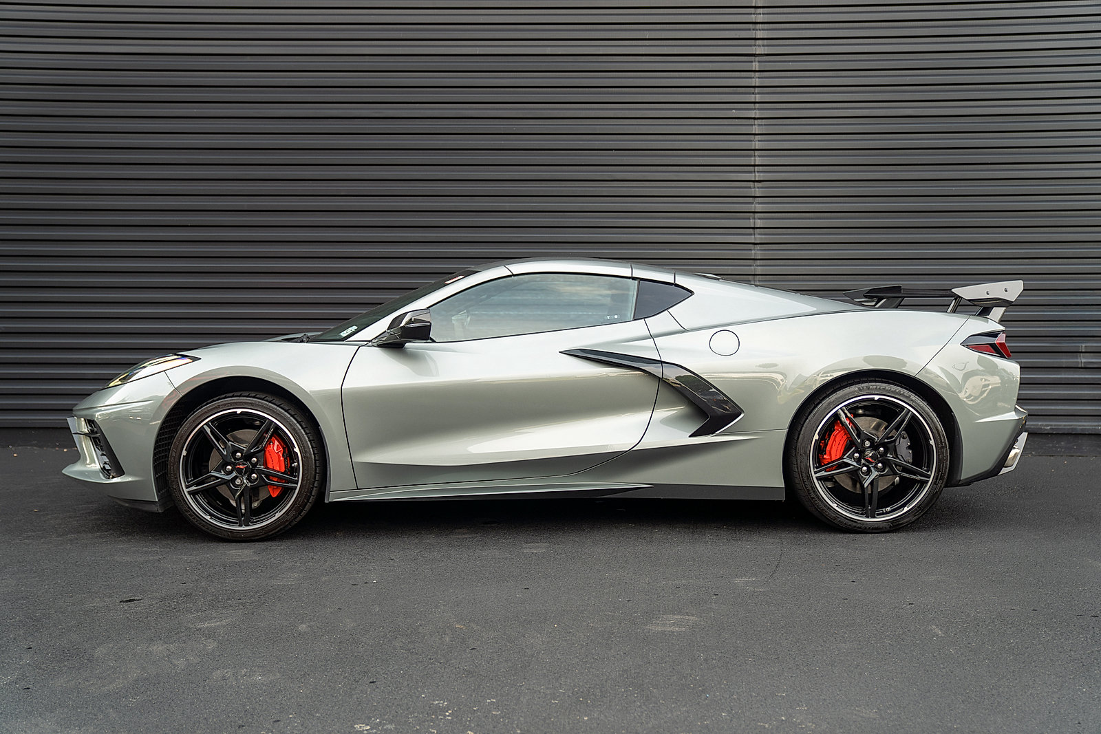 Used 2022 Chevrolet Corvette Stingray Preferred Cpe w/ 2LT RWD image 2
