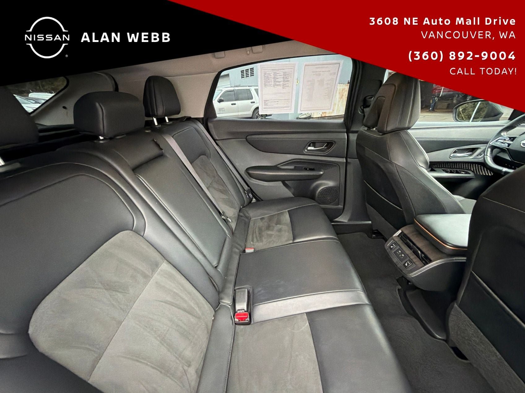 Used 2024 Nissan Ariya FWD image 23