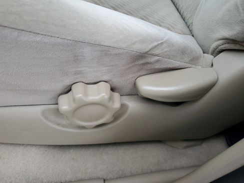 Used 2011 Toyota Tacoma PreRunner image 18