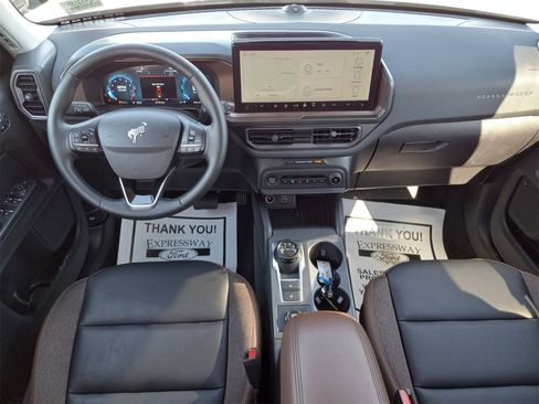 Used 2025 Ford Bronco Sport Outer Banks w/ Outer Banks Tech Package+ image 15