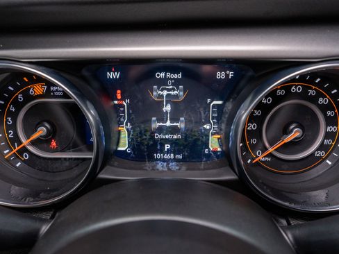 Used 2023 Jeep Wrangler Unlimited Sport AWD/4WD image 24