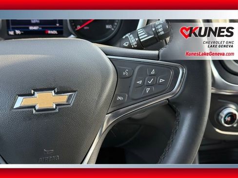 Used 2024 Chevrolet Equinox LT image 40