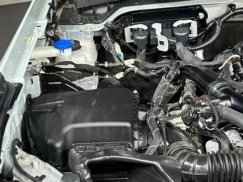 Used 2022 Ford Bronco Outer Banks AWD/4WD image 97