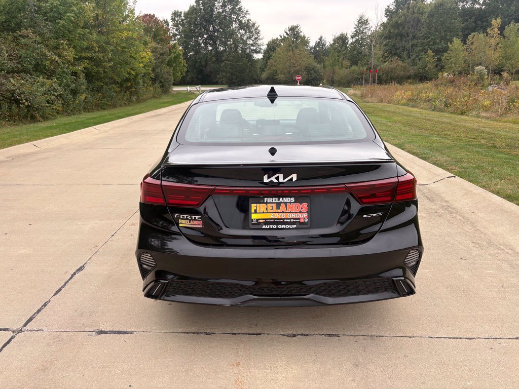 Used 2023 Kia Forte GT-Line FWD image 8