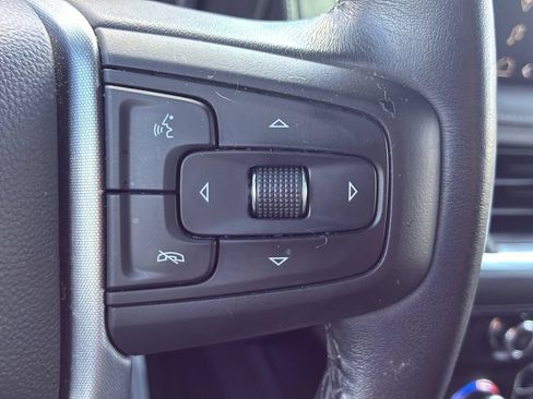 Used 2022 GMC Yukon SLE RWD image 37