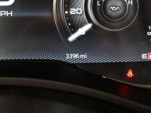 Used 2025 RAM 3500 Laramie w/ Night Edition image 15