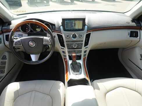 Used 2009 Cadillac CTS 3.6 RWD image 27