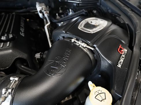 Used 2016 Jeep Grand Cherokee SRT image 59