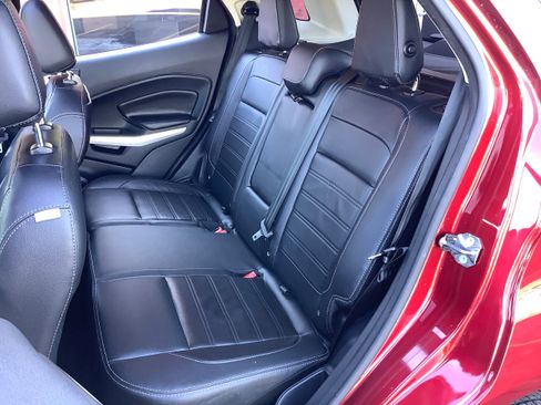 Used 2018 Ford EcoSport Titanium image 12