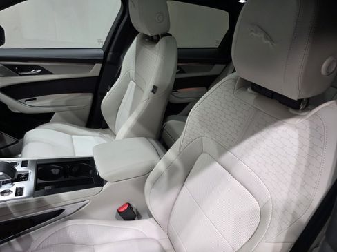 New 2026 Jaguar F-PACE R-Dynamic S AWD/4WD image 8
