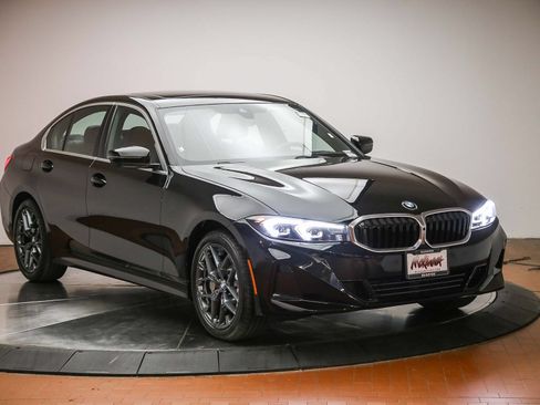 Used 2026 BMW 330i Sedan w/ Premium Package RWD image 6