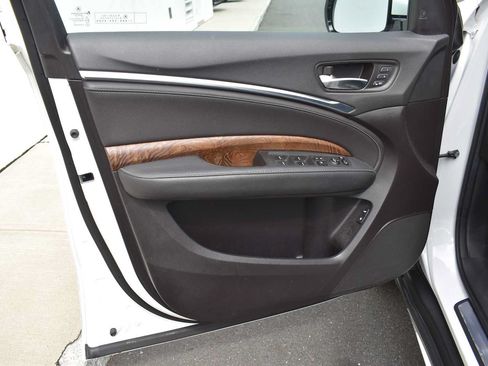 Used 2020 Acura MDX SH-AWD w/ Technology Package image 13