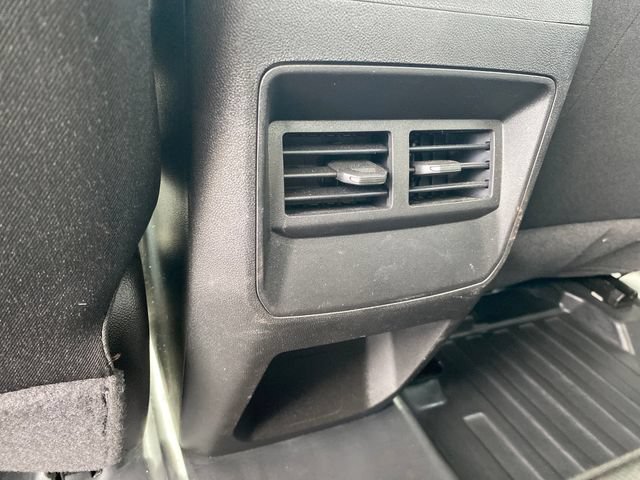 Certified 2024 Chevrolet Colorado W/T AWD/4WD image 19