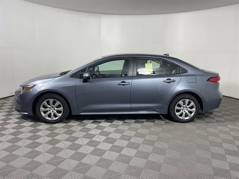 New 2026 Toyota Corolla LE FWD image 4