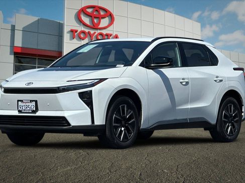 Certified 2026 Toyota bZ FWD image 7