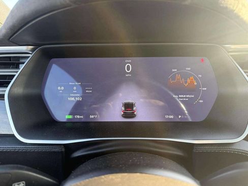 Used 2016 Tesla Model X 90D image 18