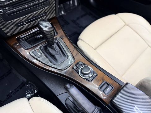Used 2013 BMW 335i Convertible RWD image 14