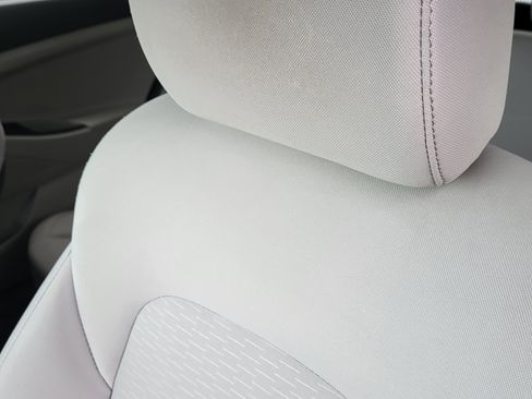 Used 2020 Hyundai Tucson SE image 14