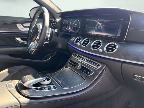 Used 2019 Mercedes-Benz E 53 AMG 4MATIC Sedan image 27