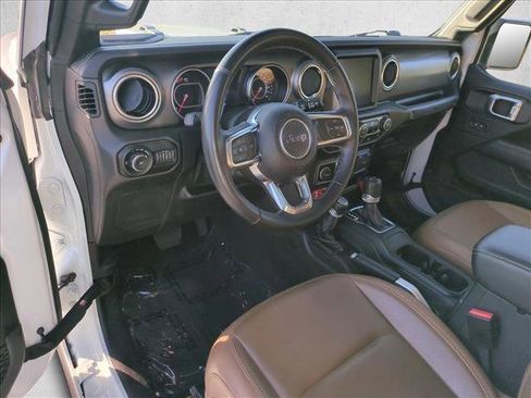 Used 2021 Jeep Wrangler Unlimited Rubicon image 10