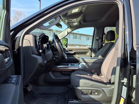 Used 2024 Chevrolet Silverado 3500 LT w/ Safety Package image 21