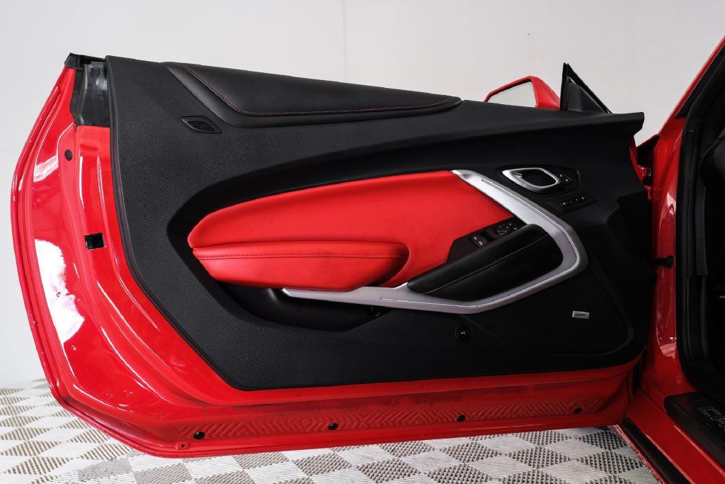 Used 2023 Chevrolet Camaro SS RWD image 43