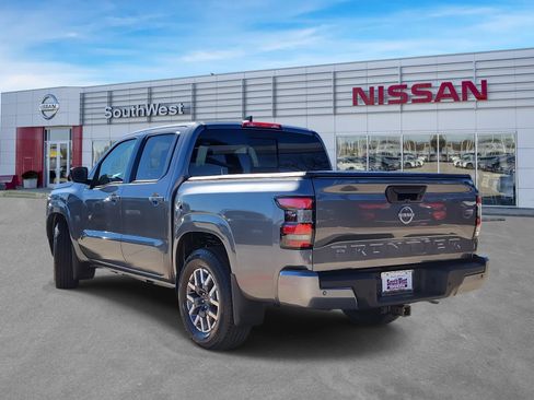 New 2026 Nissan Frontier SV w/ SV Convenience Package RWD image 8