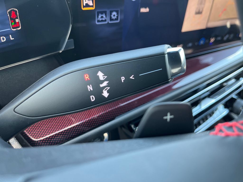 New 2026 Chevrolet Traverse RS AWD/4WD image 19
