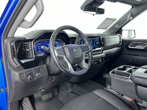 Used 2022 Chevrolet Silverado 1500 RST image 10