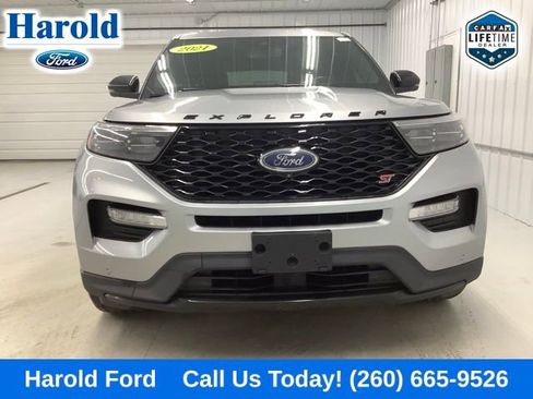 Used 2021 Ford Explorer ST w/ ST Street Pack image 2