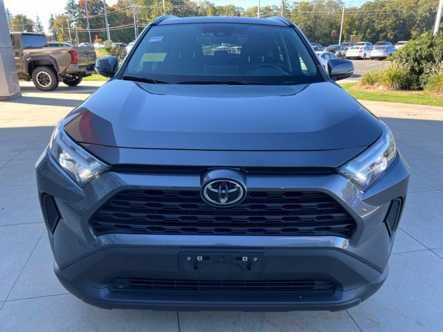 Used 2022 Toyota RAV4 XLE w/ Convenience Package AWD/4WD image 2